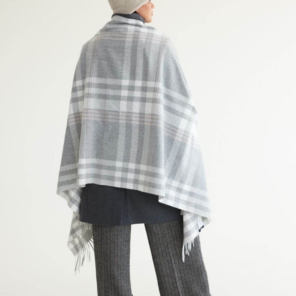 Reitmans Gray Plaid Fringe Shawl Scarf New